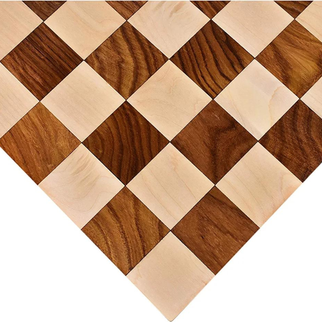 Borderless Modern Chess board Walnut: Maple Wood