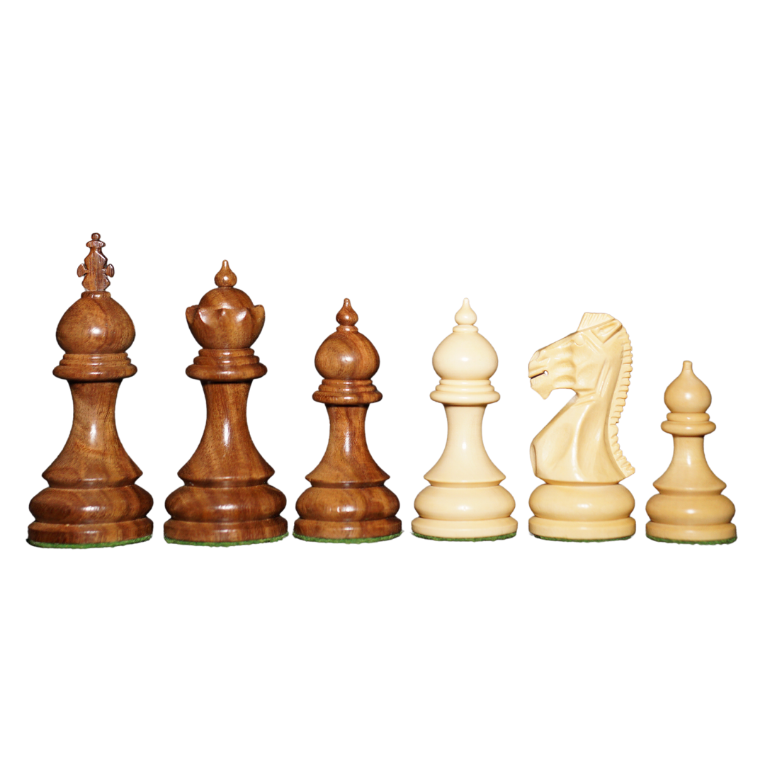 The Exquisite Carved Brass Chess Set Solid Metal Combo Chess Pieces ＆ Metal Brass Board Luxury Chess Set