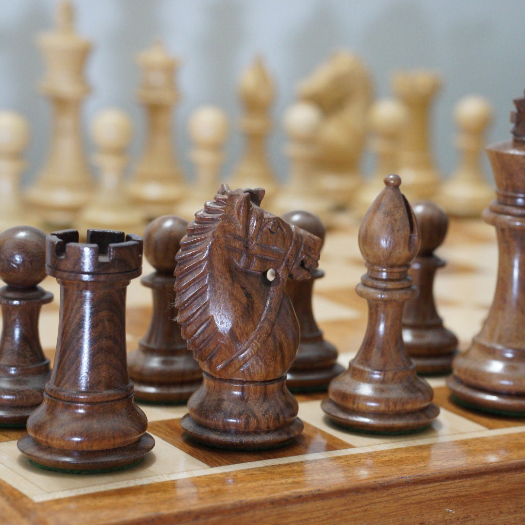 Rio Staunton Style Chess Pieces, Biggy Knight Chess Set, Triple Weighted, King Height 4" - Chess'n'Boards