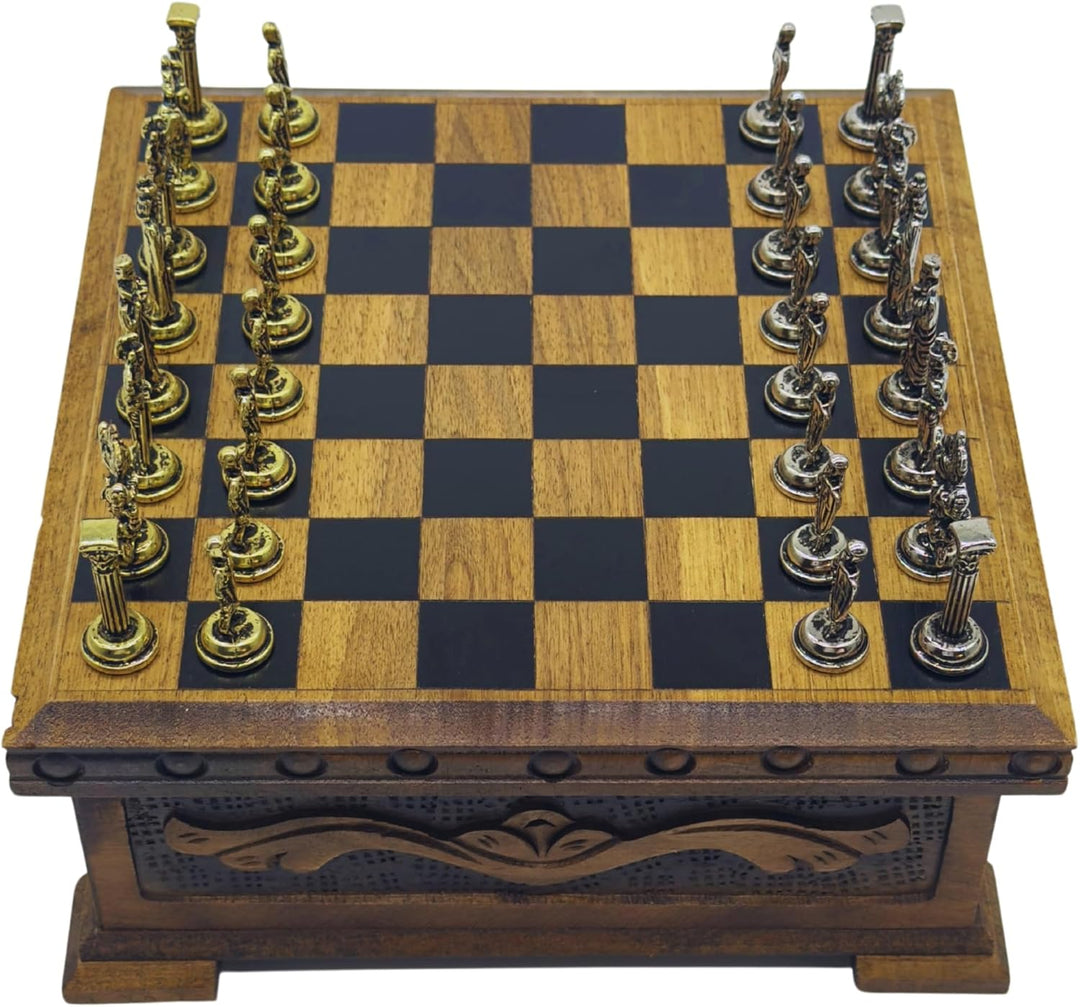 Handcrafted Chess Board and British Figure Metal Chess Pieces (Gold)