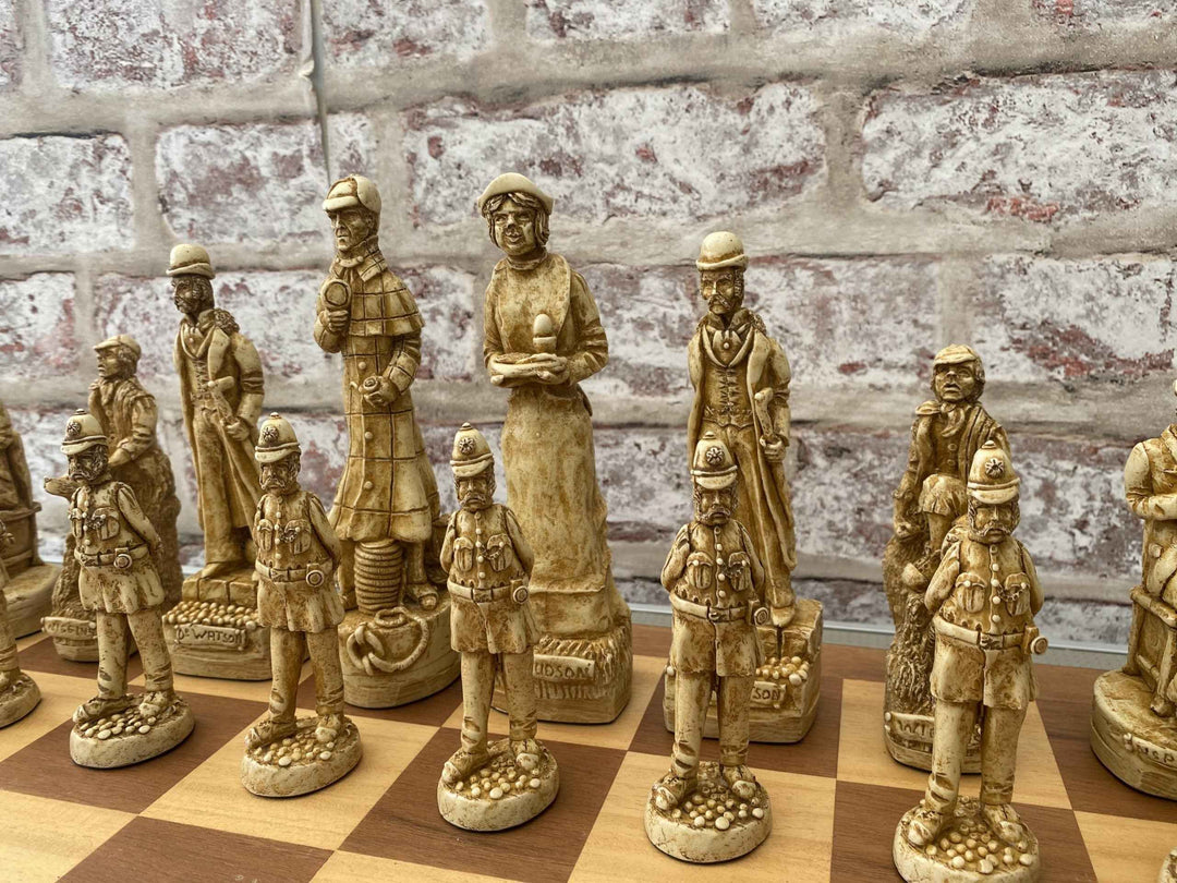 Sherlock Holmes Themed Chess Set- Berkeley's Themed Chessmen- Red