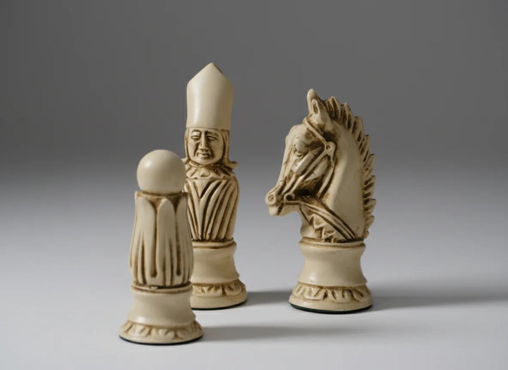 Victorian Chess Pieces- Berkeley's Themed Chessmen- Cardinal Red - Chess'n'Boards