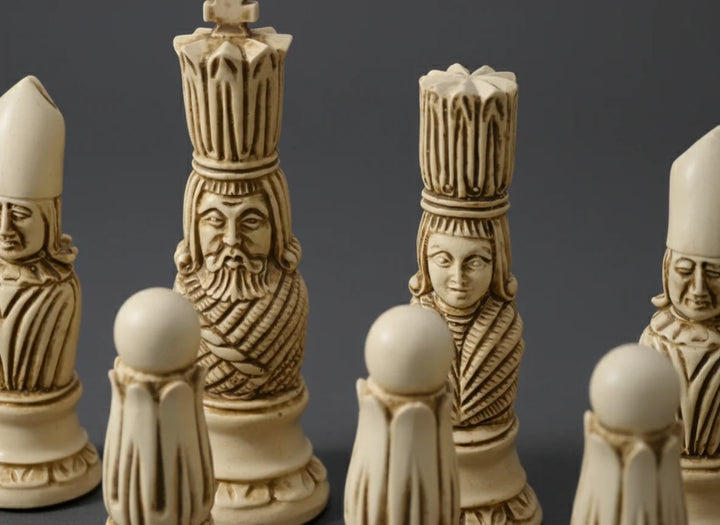 Victorian Chess Pieces- Berkeley's Themed Chessmen- Cardinal Red - Chess'n'Boards