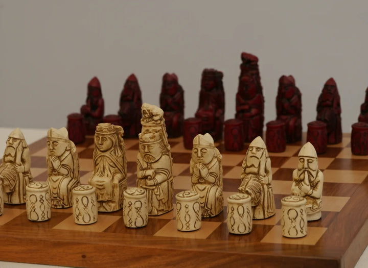 Medieval Chess Pieces-Berkeley Themed Chessmen -Cardinal Red - Chess'n'Boards