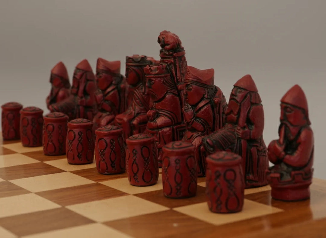 Medieval Chess Pieces-Berkeley Themed Chessmen -Cardinal Red - Chess'n'Boards