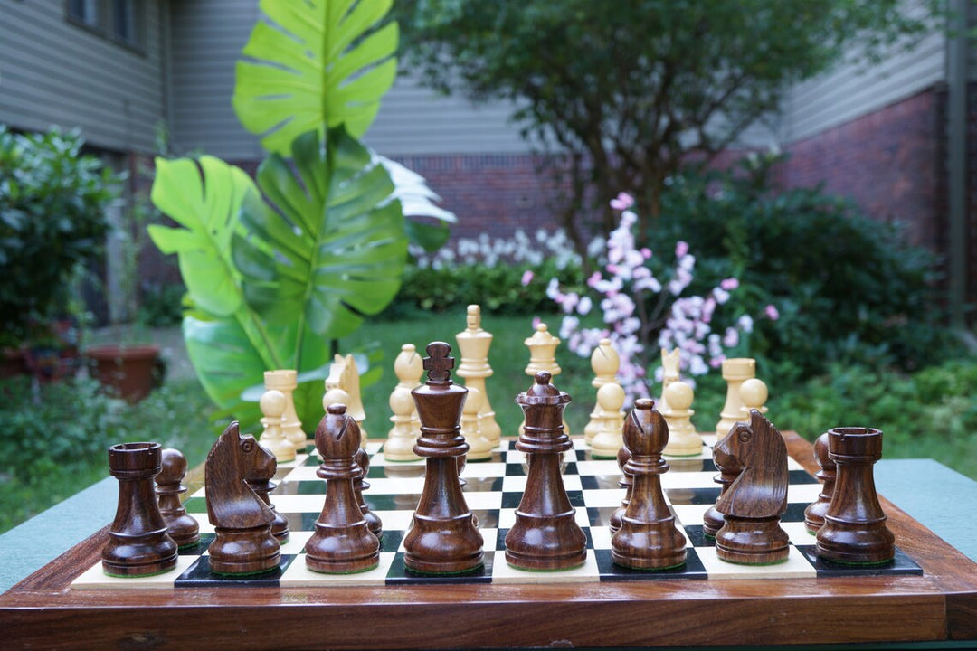 Chess set | German Knight Tournament Chess Pieces with Ebony Chessboard