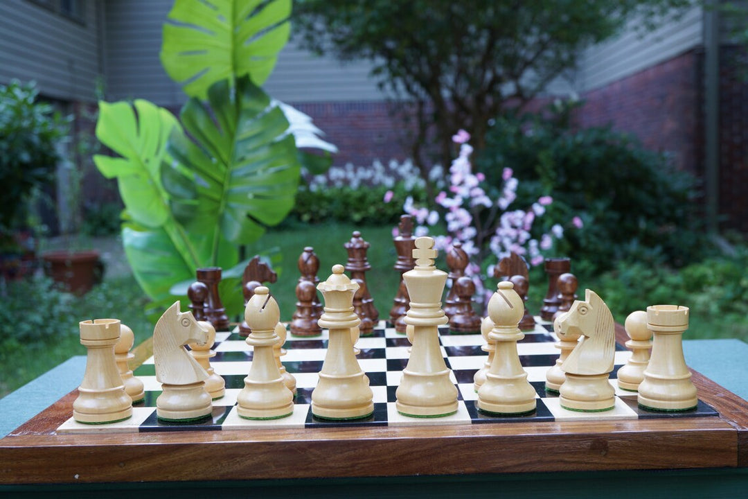 Chess set | German Knight Tournament Chess Pieces with Ebony Chessboard