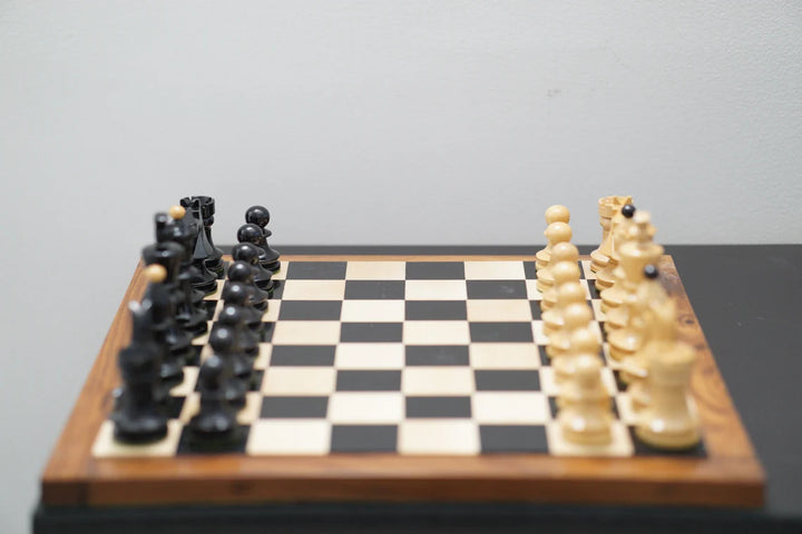 Jeu d'échecs combiné | Pièces d'échecs en buis ébène laqué hongrois roumain avec échiquier en ébène