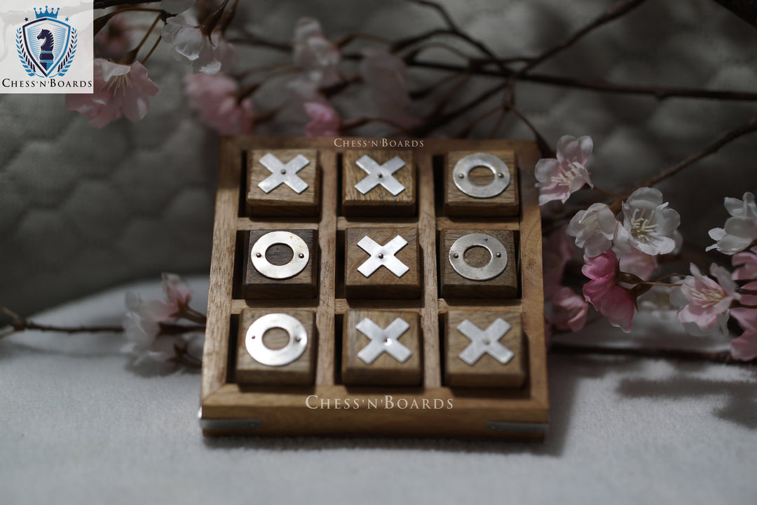 Tic Tak Toe Board Game 4.5 x 4.5" | Table Top Noughts and Crosses - Chess'n'Boards