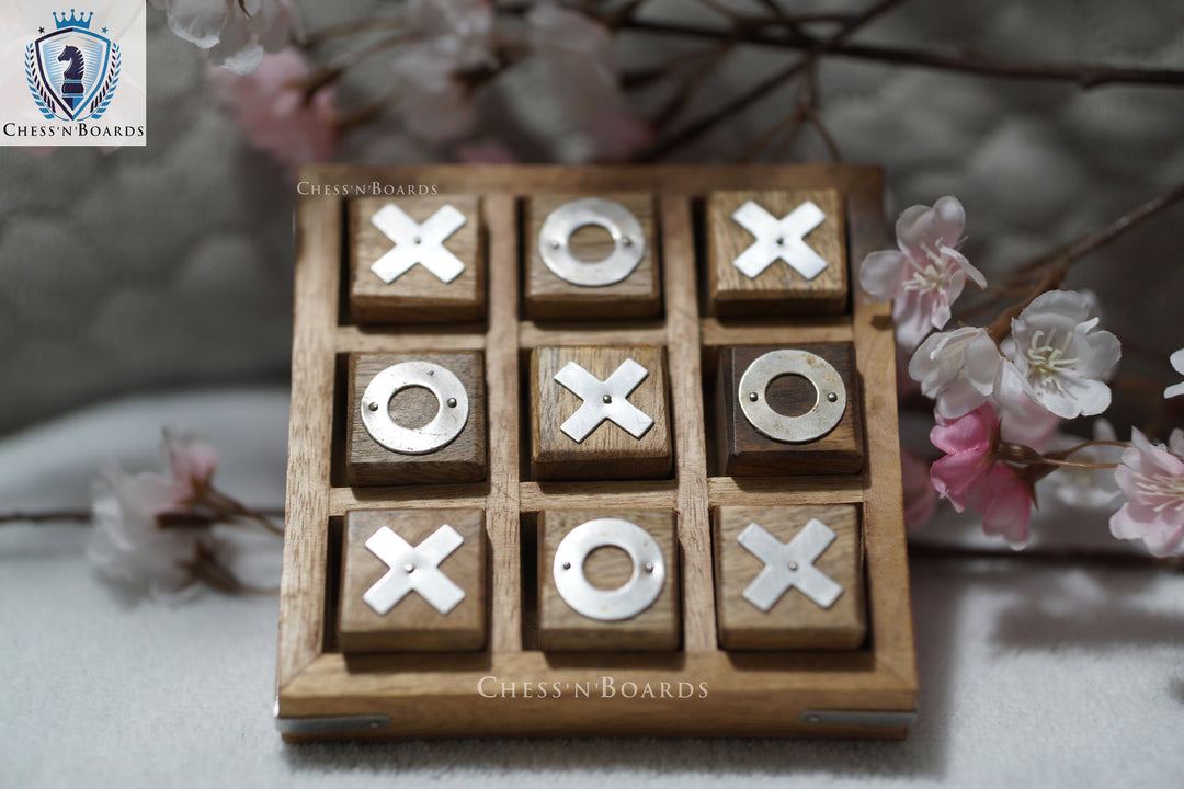 Tic Tak Toe Board Game 4.5 x 4.5" | Table Top Noughts and Crosses - Chess'n'Boards