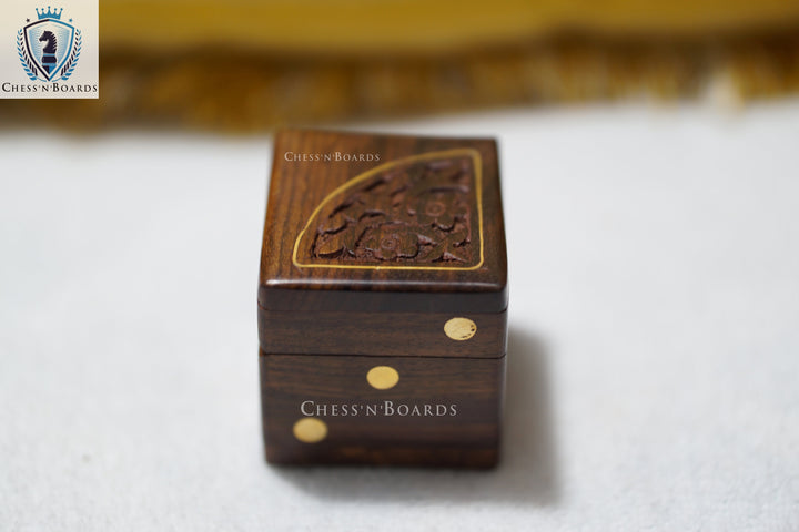 Wooden Dice Box | Handcrafted Box and 5 Dice Set - Chess'n'Boards