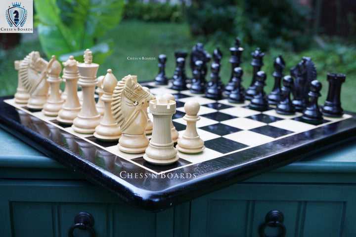 Combo Chess Set | Rio Staunton Series Biggy Knight Chess Set in Ebony and Boxwood with Ebony Board - Chess'n'Boards