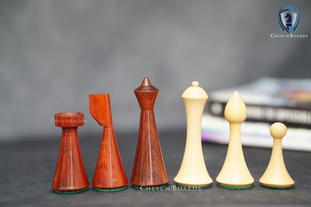 Minimalist Style Hermann Ohme Modern Chess set in Budrosewood and Boxw